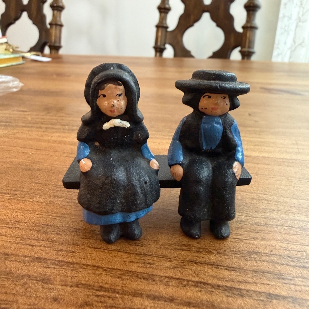 Handcrafted Black and Blue Amish cast iron Figurine Set vintage